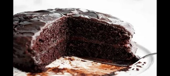 تصویر 1 از خرید کیک شکلاتی ساده + قیمت فروش استثنایی
